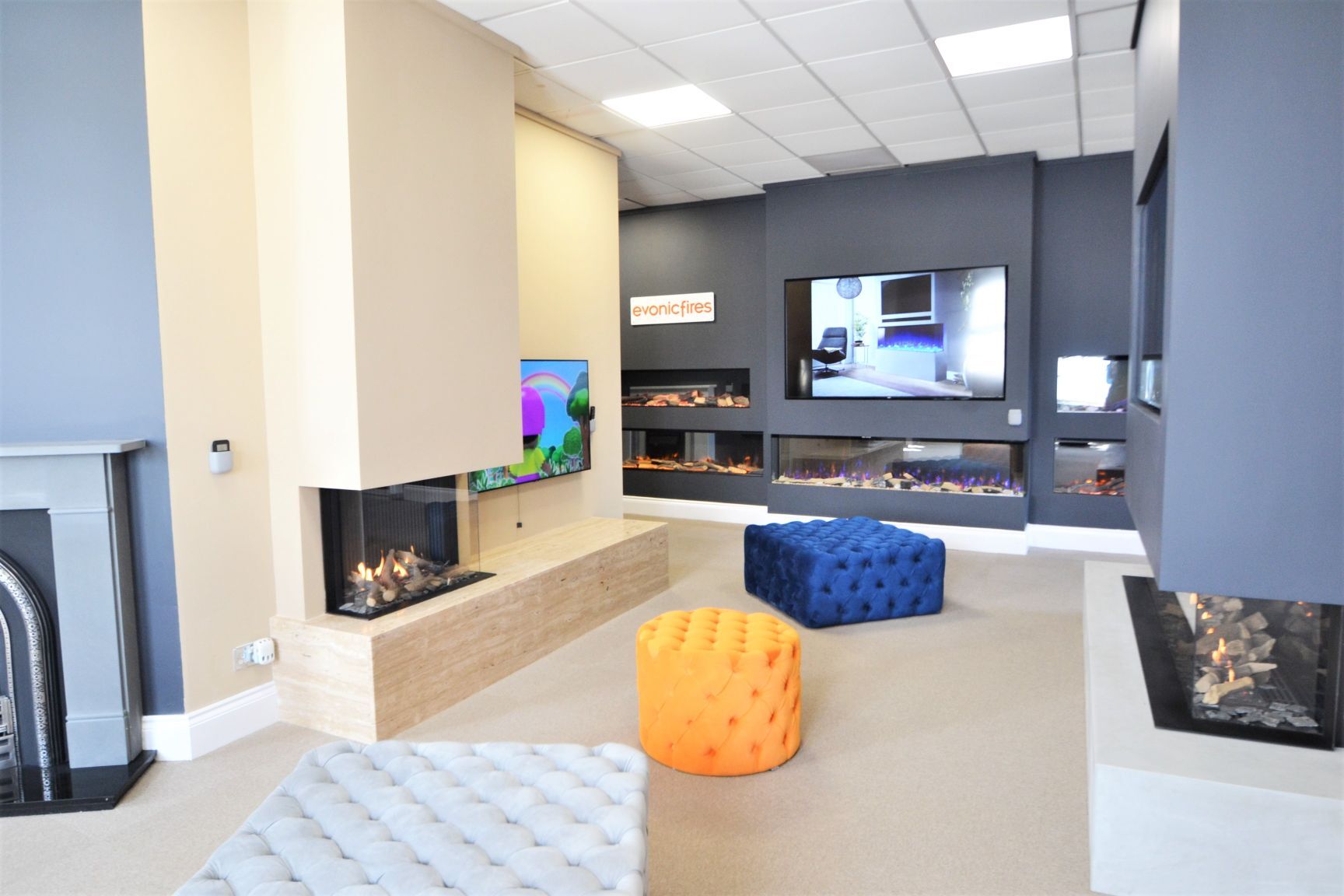Inside Centreline Showroom