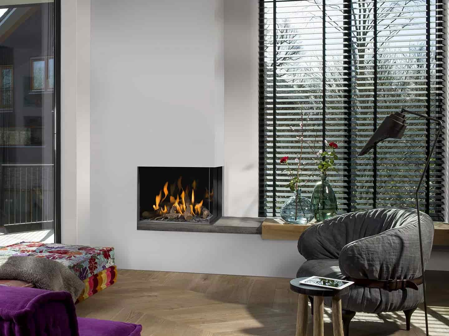 Bellfires Corner Bell Small L+R 3
