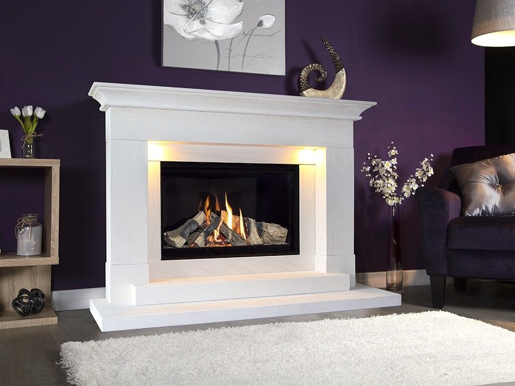 Aleesia Illumia Suite