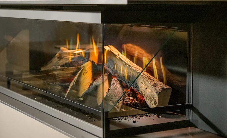 close up of flames in kalfire eone100f