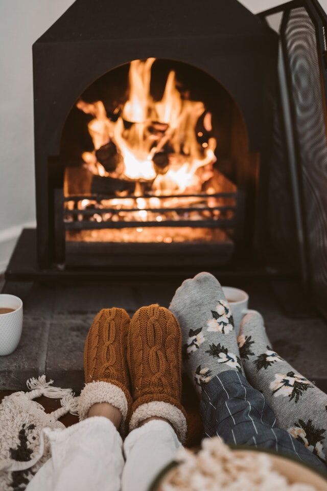 How To Choose A Fireplace That Is Right For You Featured Image